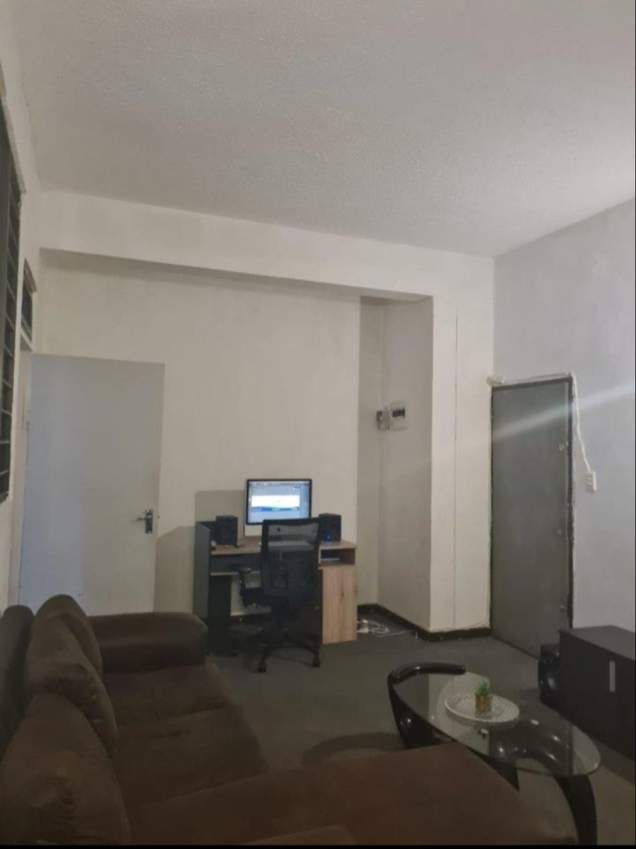 1 Bedroom Property for Sale in Richmond Gauteng
