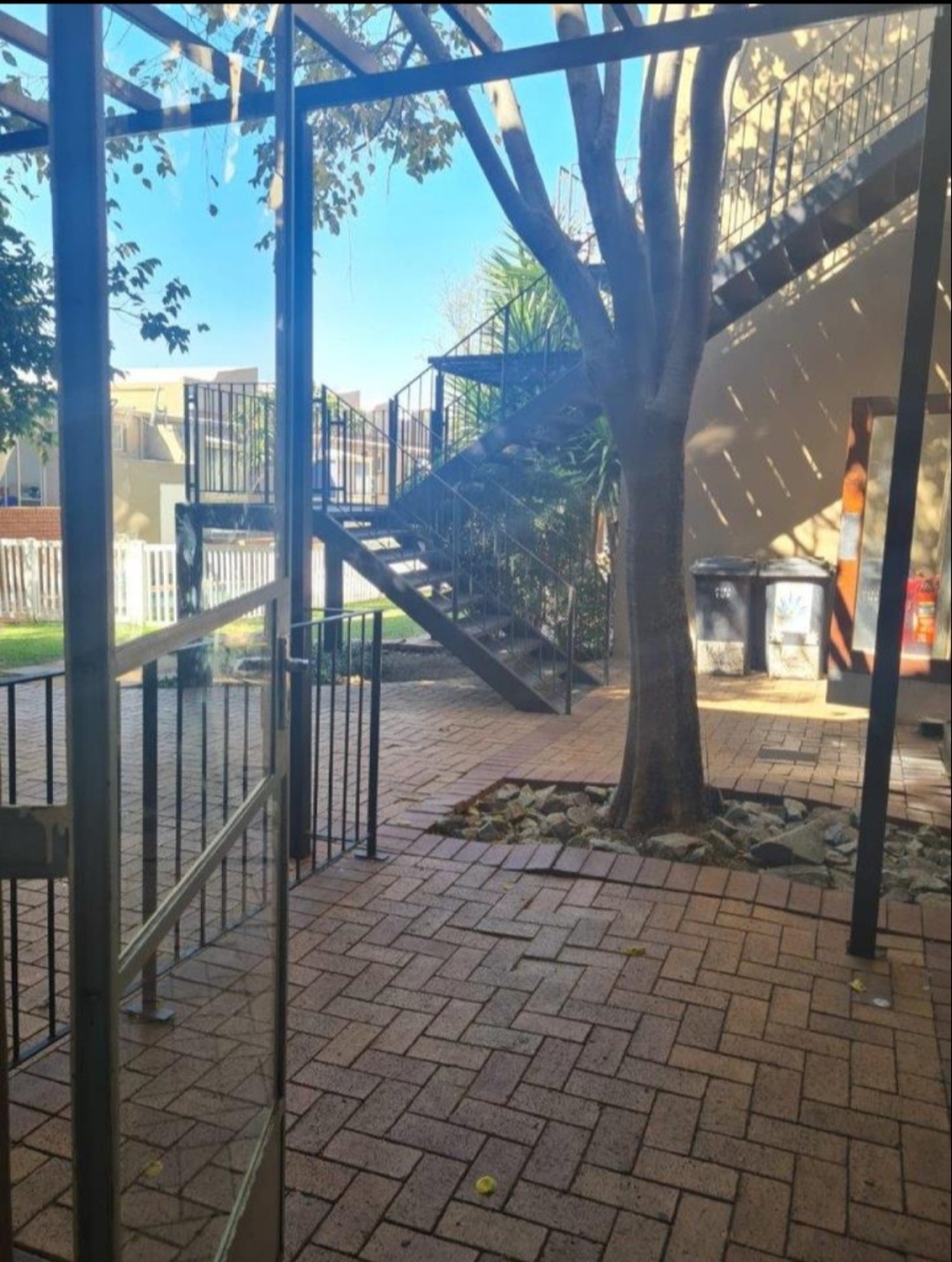 1 Bedroom Property for Sale in Richmond Gauteng