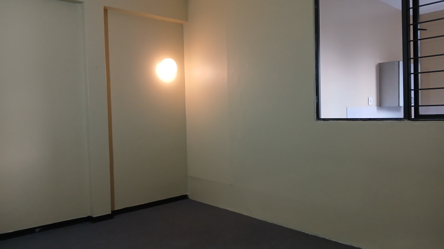 1 Bedroom Property for Sale in Richmond Gauteng