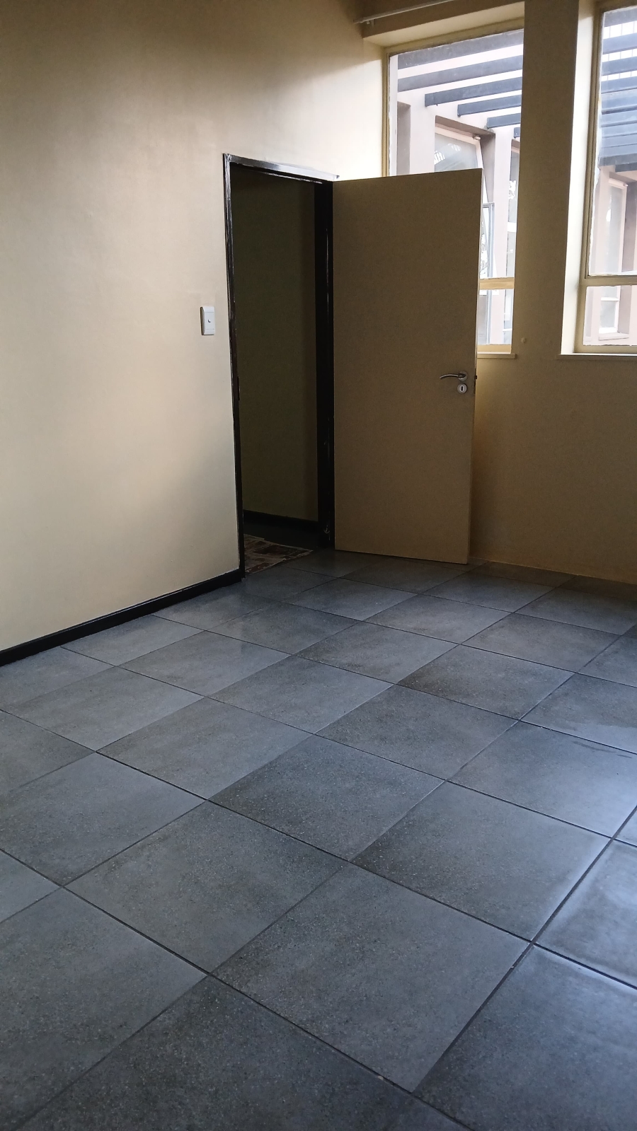 1 Bedroom Property for Sale in Richmond Gauteng