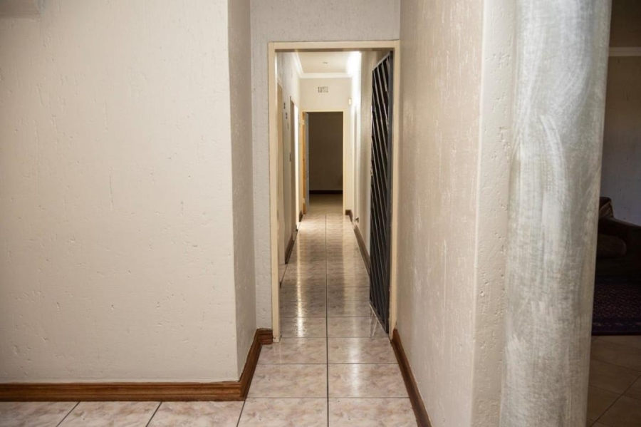 3 Bedroom Property for Sale in Sunward Park Gauteng