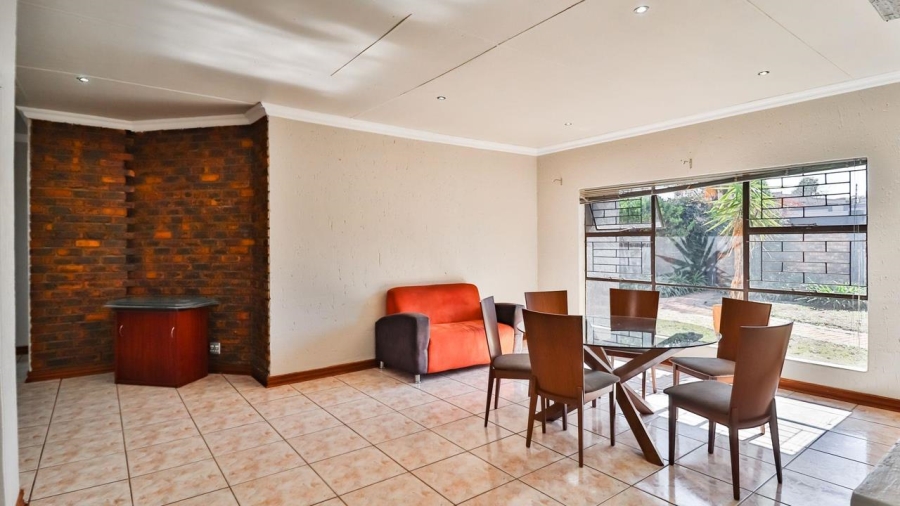 3 Bedroom Property for Sale in Sunward Park Gauteng