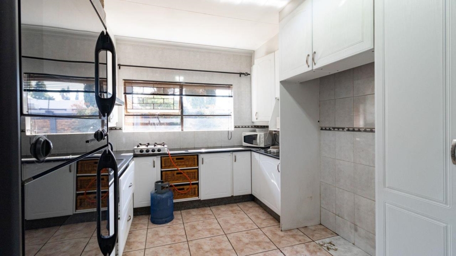 3 Bedroom Property for Sale in Sunward Park Gauteng
