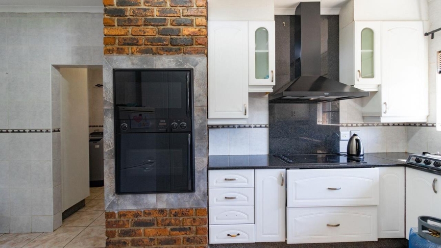 3 Bedroom Property for Sale in Sunward Park Gauteng