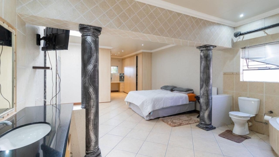 3 Bedroom Property for Sale in Sunward Park Gauteng