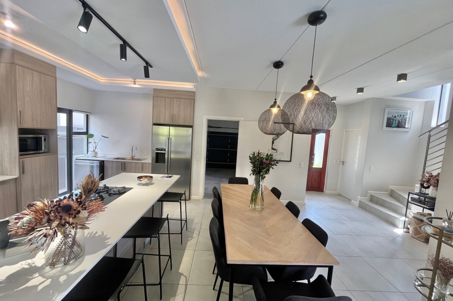 To Let 3 Bedroom Property for Rent in Ferndale Gauteng