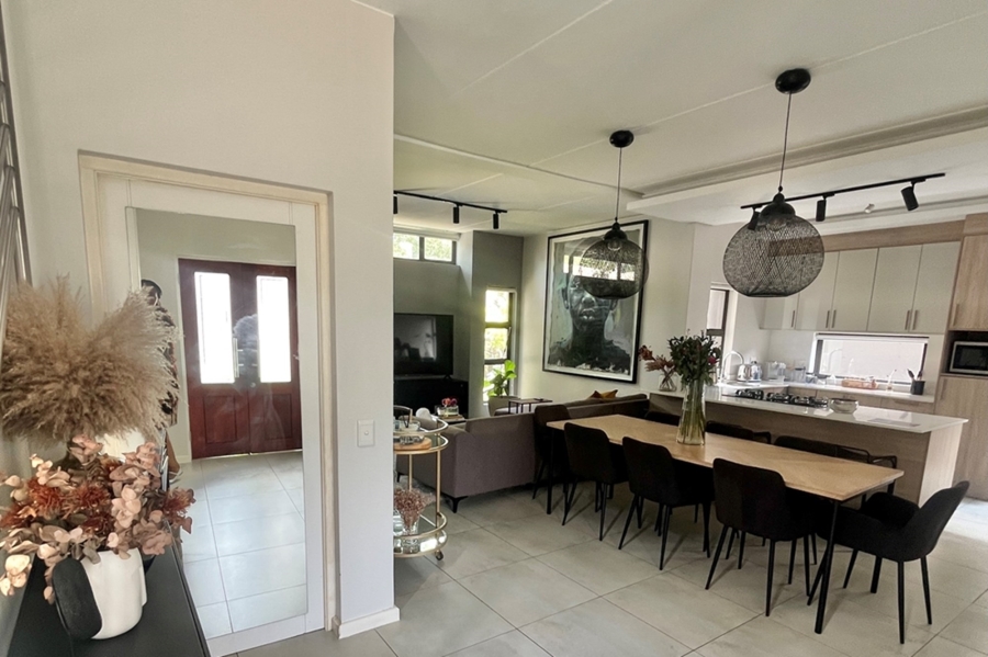 To Let 3 Bedroom Property for Rent in Ferndale Gauteng