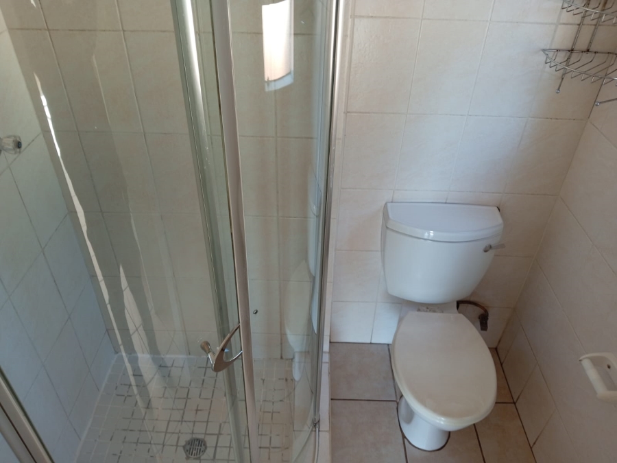 To Let 3 Bedroom Property for Rent in Heuweloord Gauteng