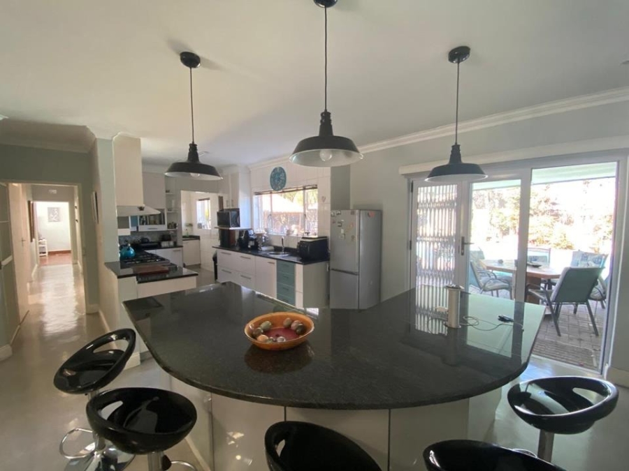 3 Bedroom Property for Sale in Brackendowns Gauteng
