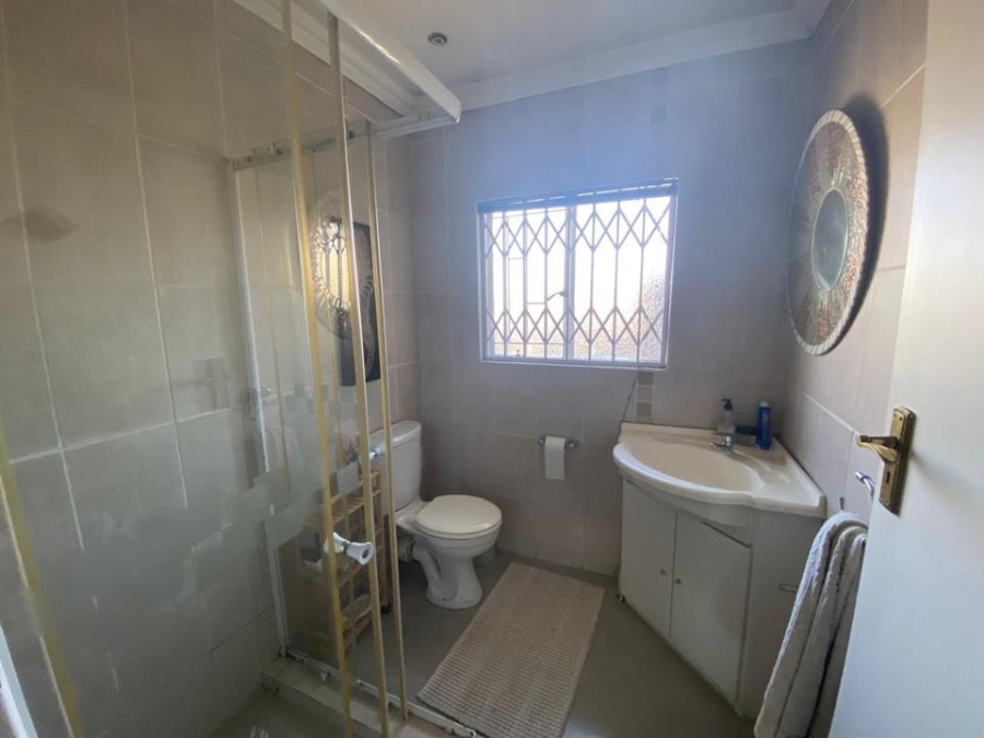3 Bedroom Property for Sale in Brackendowns Gauteng