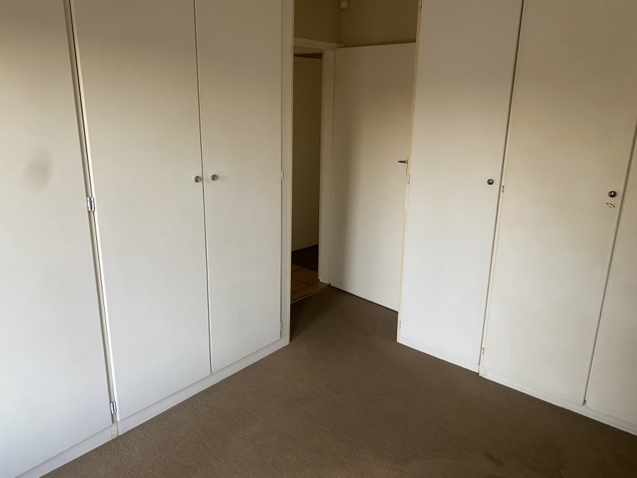To Let 2 Bedroom Property for Rent in La Montagne Gauteng