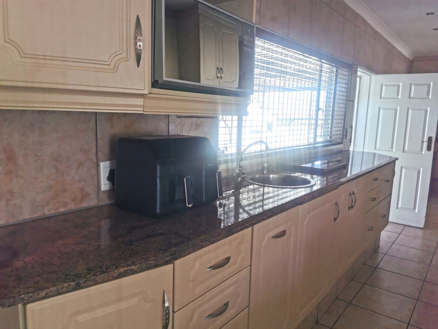 3 Bedroom Property for Sale in Witfield Gauteng