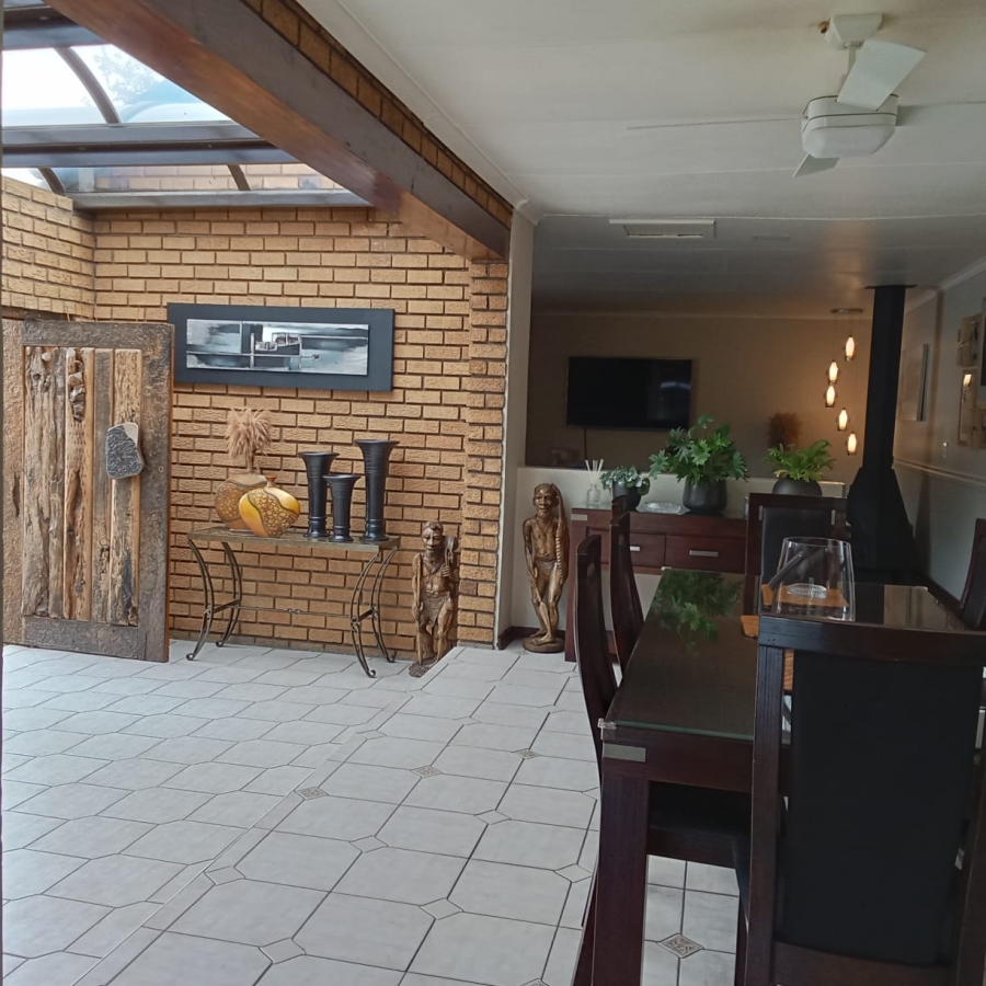 4 Bedroom Property for Sale in Sharon Park Gauteng