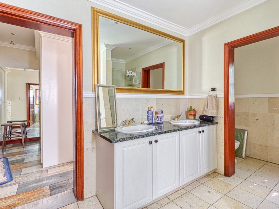 To Let 5 Bedroom Property for Rent in Dainfern Golf Estate Gauteng