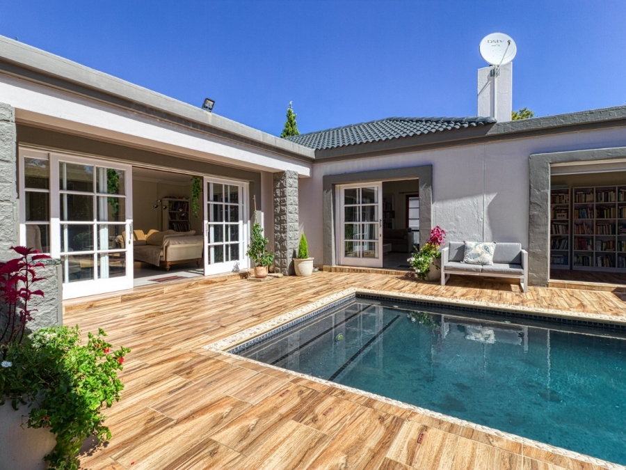 To Let 5 Bedroom Property for Rent in Dainfern Golf Estate Gauteng