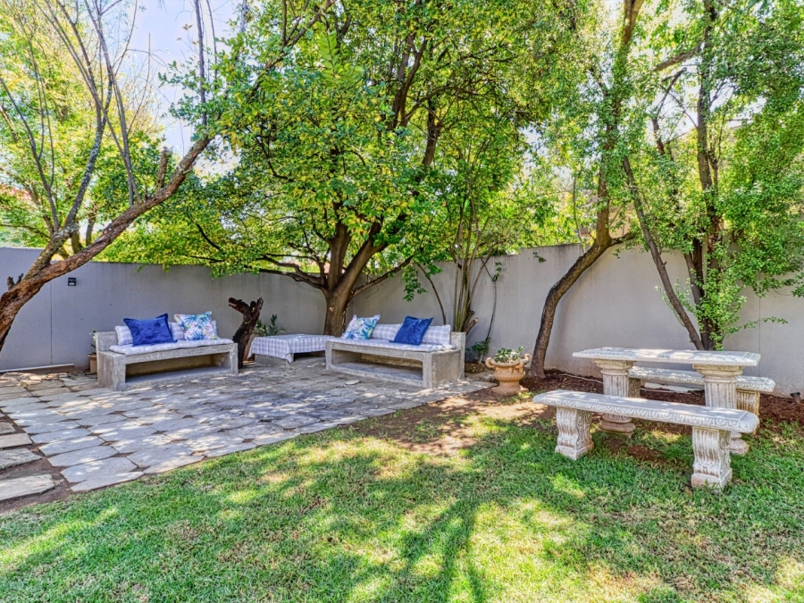 To Let 5 Bedroom Property for Rent in Dainfern Golf Estate Gauteng