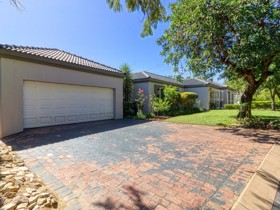 To Let 5 Bedroom Property for Rent in Dainfern Golf Estate Gauteng