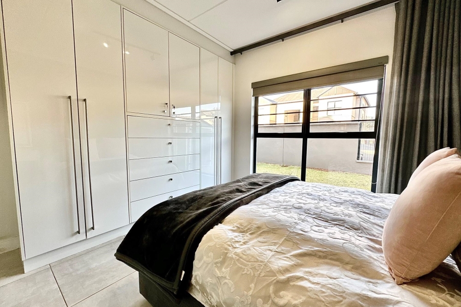 To Let 3 Bedroom Property for Rent in The Polofields Gauteng