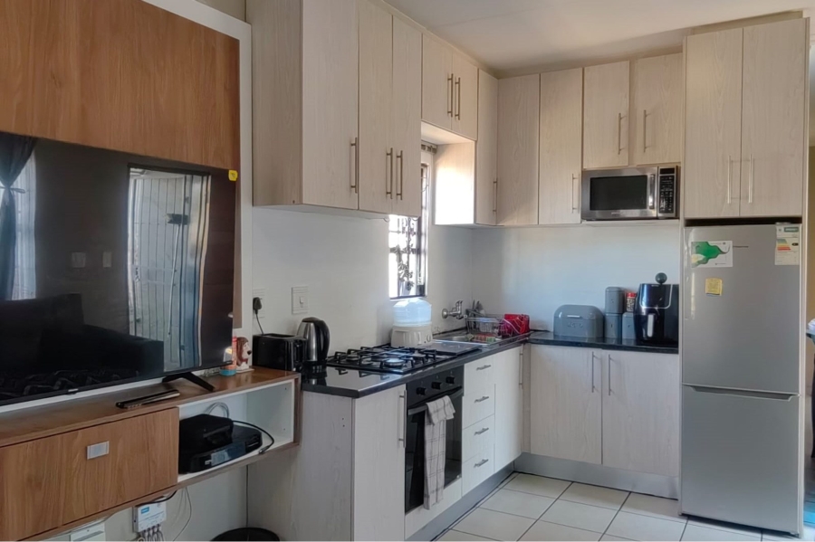 To Let 3 Bedroom Property for Rent in South Hills Gauteng