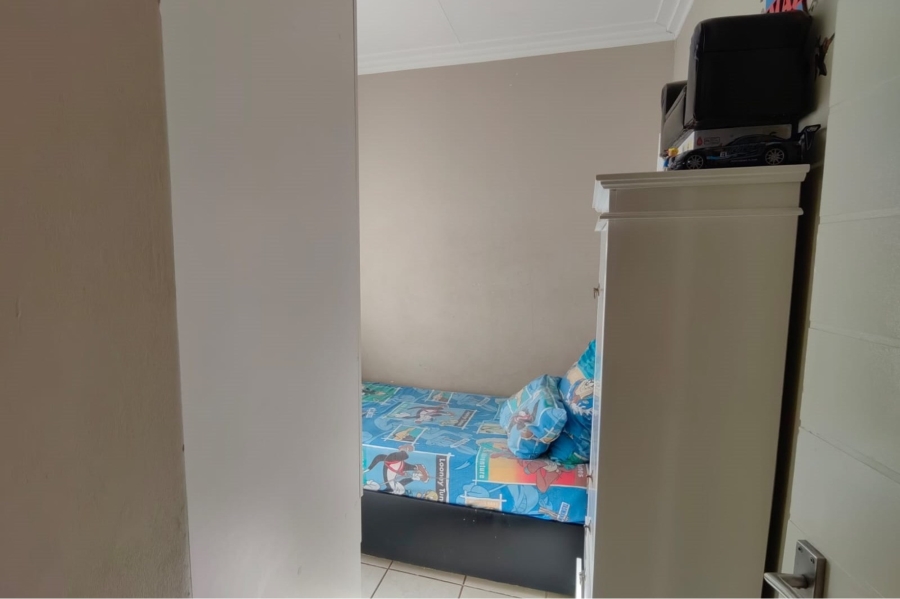 To Let 3 Bedroom Property for Rent in South Hills Gauteng