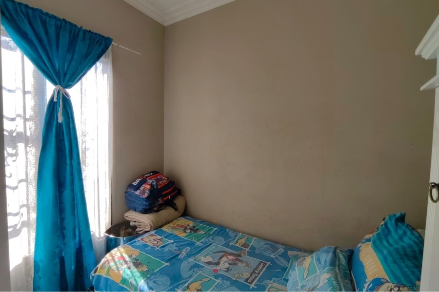 To Let 3 Bedroom Property for Rent in South Hills Gauteng