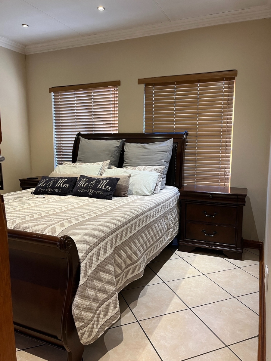 3 Bedroom Property for Sale in Sunair Park Gauteng