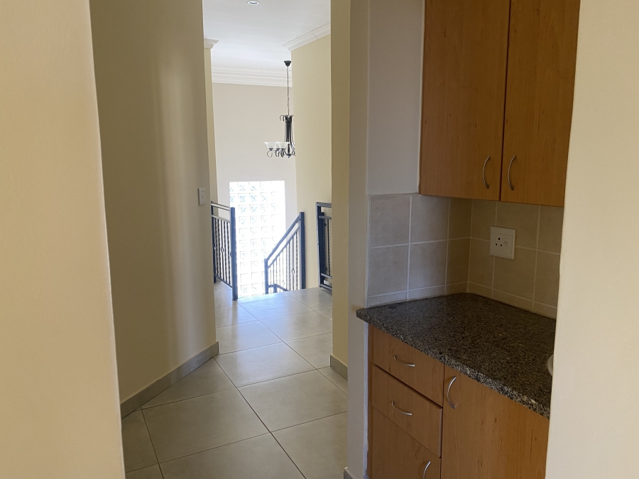 4 Bedroom Property for Sale in The Wilds Gauteng
