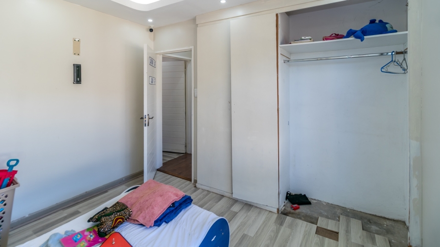 3 Bedroom Property for Sale in Vorna Valley Gauteng