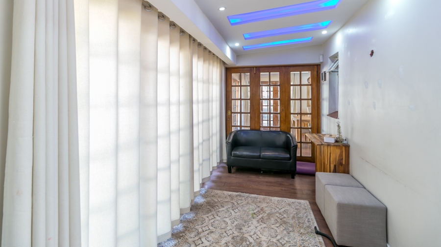 3 Bedroom Property for Sale in Vorna Valley Gauteng
