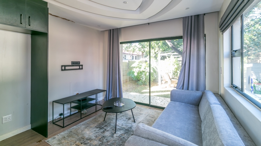 3 Bedroom Property for Sale in Vorna Valley Gauteng