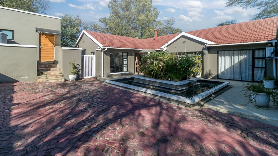 3 Bedroom Property for Sale in Vorna Valley Gauteng