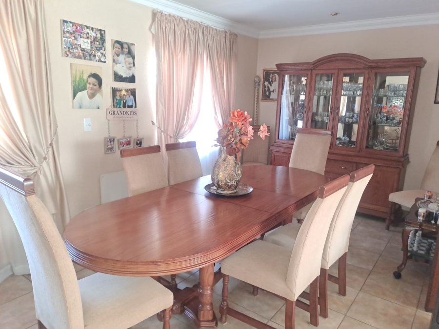 3 Bedroom Property for Sale in Verwoerdpark Gauteng