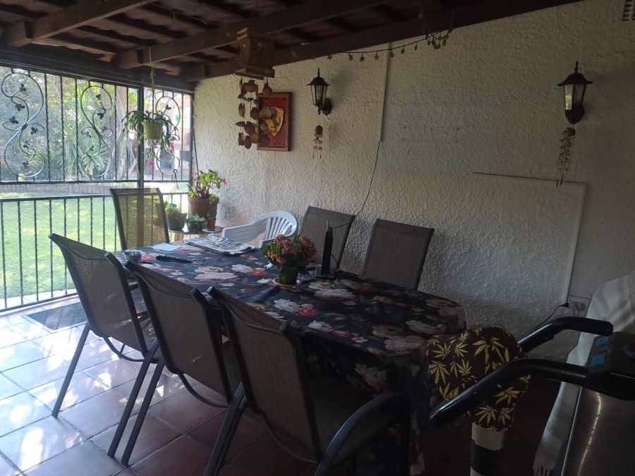 3 Bedroom Property for Sale in Verwoerdpark Gauteng