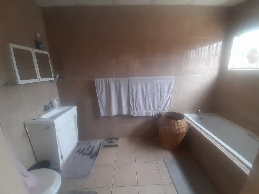 3 Bedroom Property for Sale in The Hill Gauteng