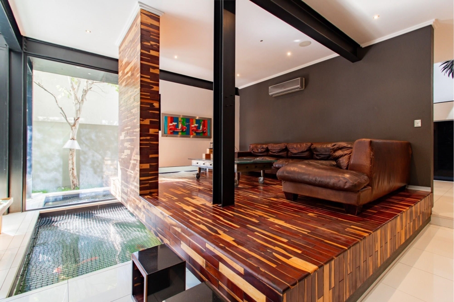 4 Bedroom Property for Sale in Greenstone Hill Gauteng