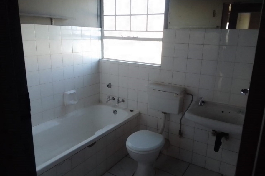 To Let 2 Bedroom Property for Rent in Ravenswood Gauteng