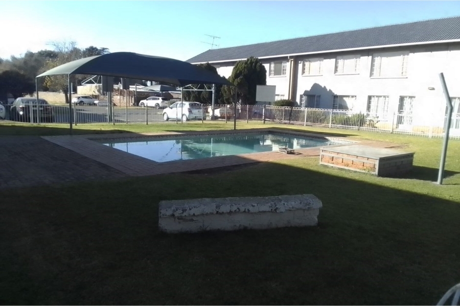 To Let 2 Bedroom Property for Rent in Ravenswood Gauteng