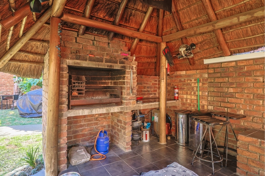 3 Bedroom Property for Sale in Amberfield Gauteng