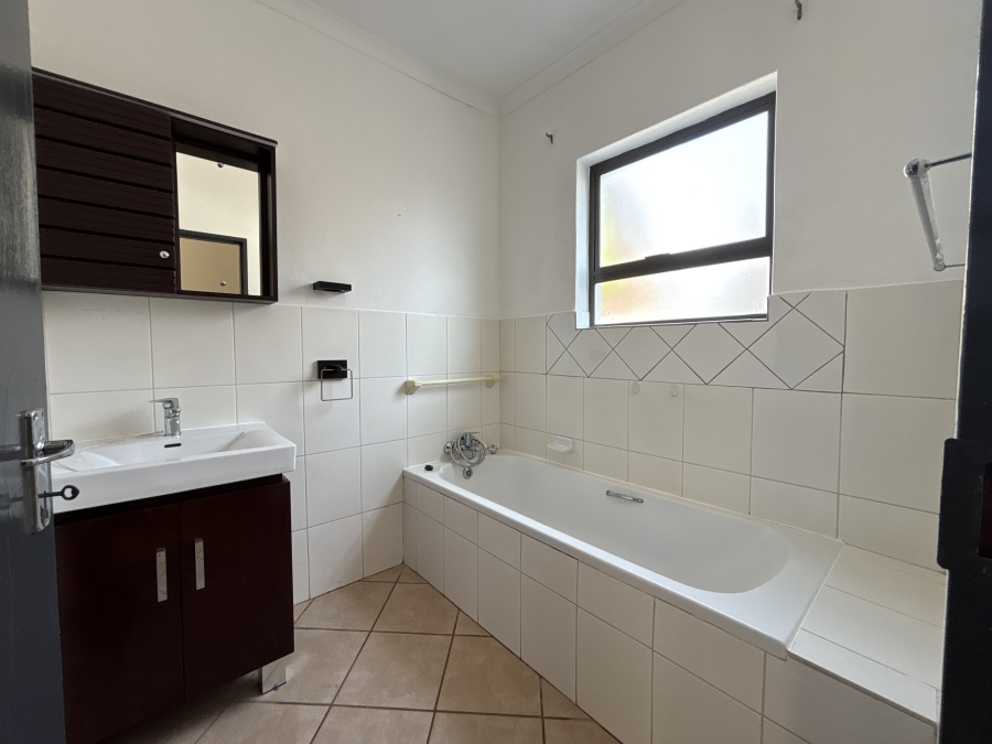3 Bedroom Property for Sale in Rynfield Gauteng