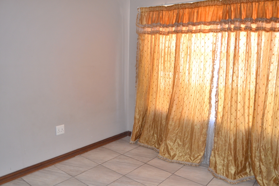 4 Bedroom Property for Sale in Thatchfield Estate Gauteng