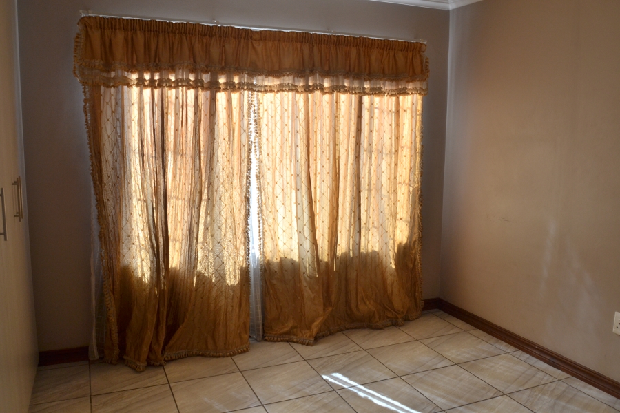4 Bedroom Property for Sale in Thatchfield Estate Gauteng