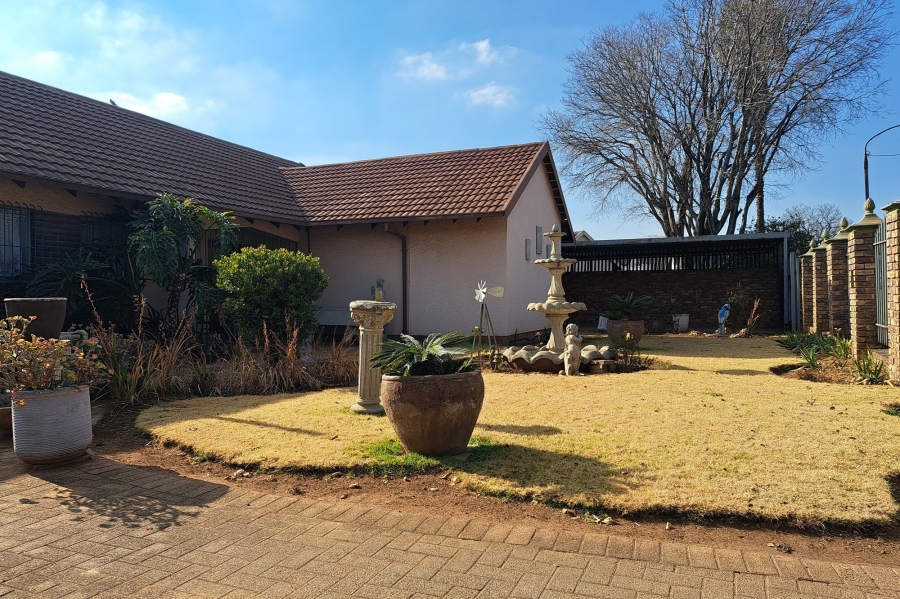 3 Bedroom Property for Sale in Witfield Gauteng