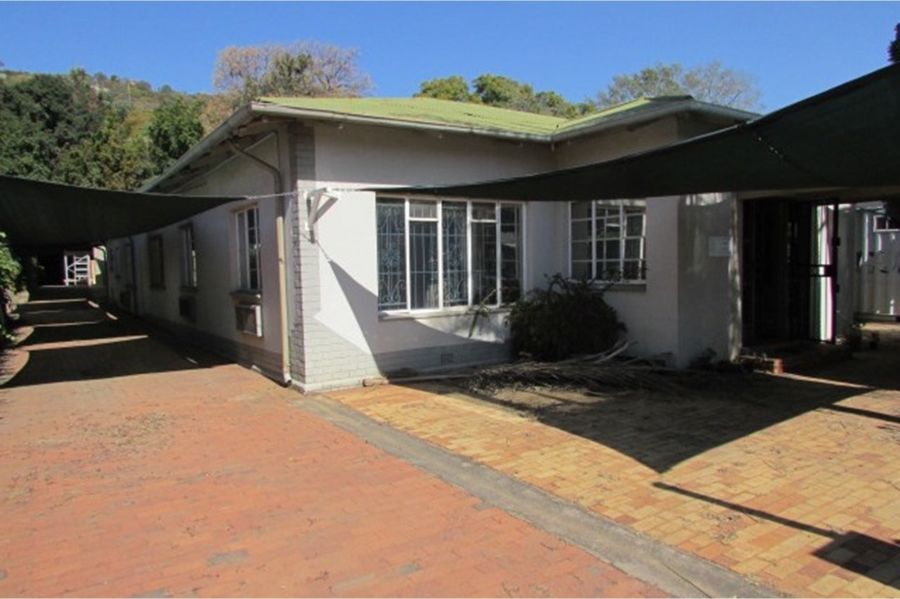 6 Bedroom Property for Sale in Riviera Gauteng