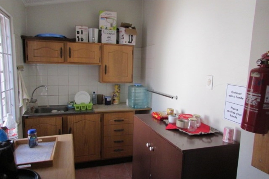 6 Bedroom Property for Sale in Riviera Gauteng