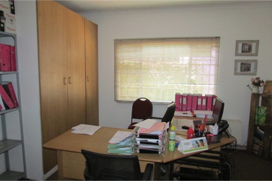 6 Bedroom Property for Sale in Riviera Gauteng