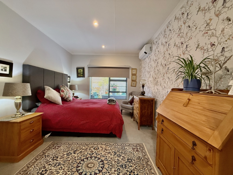 2 Bedroom Property for Sale in The Retreat Gauteng