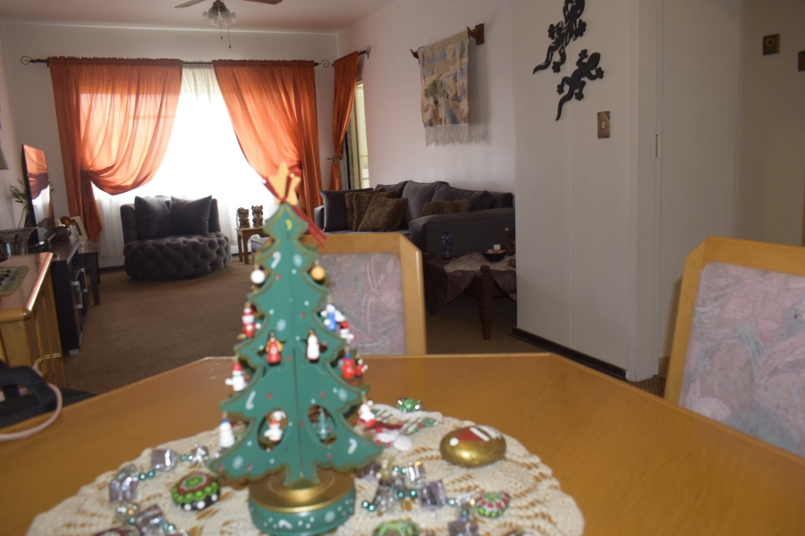 2 Bedroom Property for Sale in Cason Gauteng