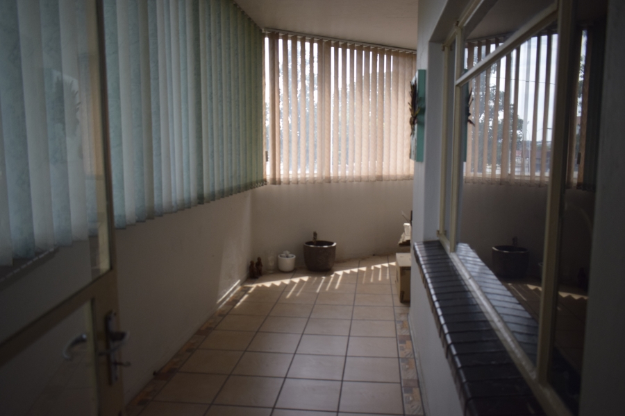 2 Bedroom Property for Sale in Cason Gauteng