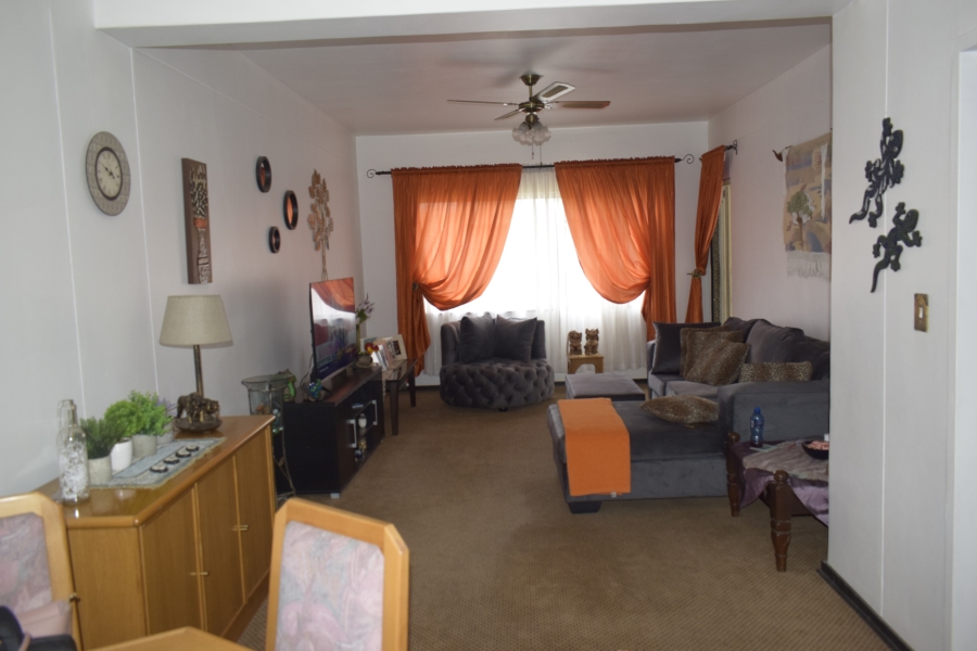 2 Bedroom Property for Sale in Cason Gauteng