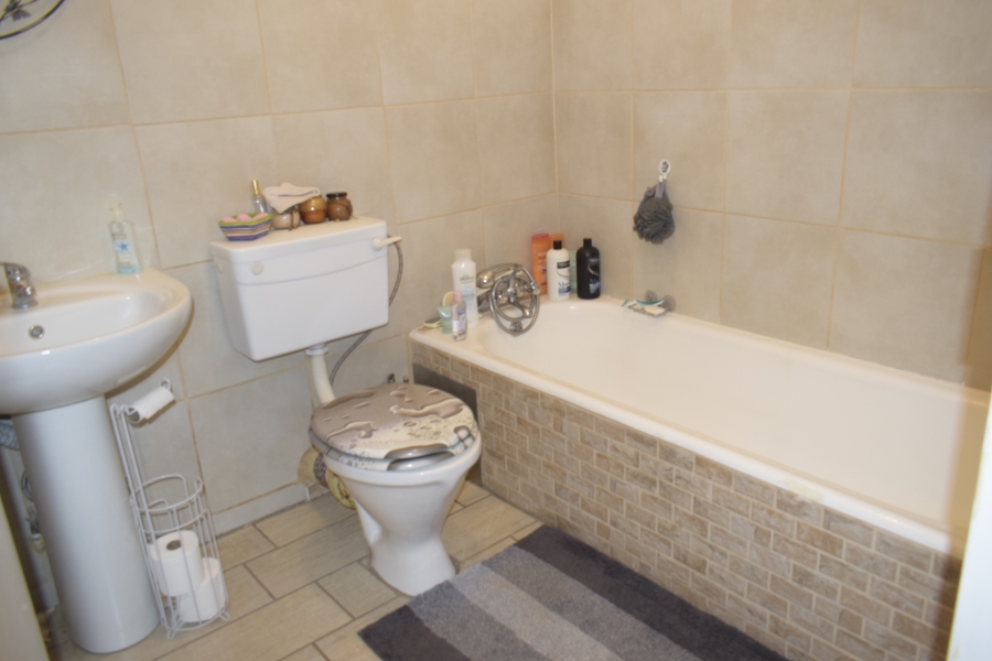 2 Bedroom Property for Sale in Cason Gauteng